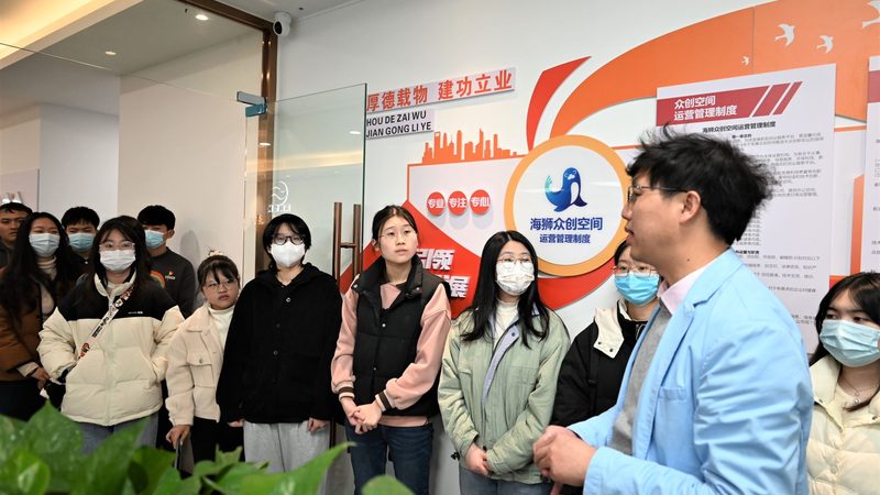 在选择上海跨境电商选品公司时，卖家可以从以下几个方面评估其实力：